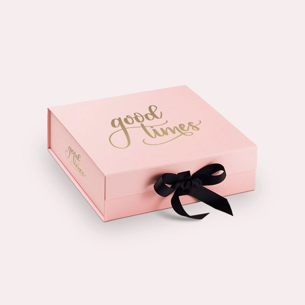 custom rose gold gift box with lid